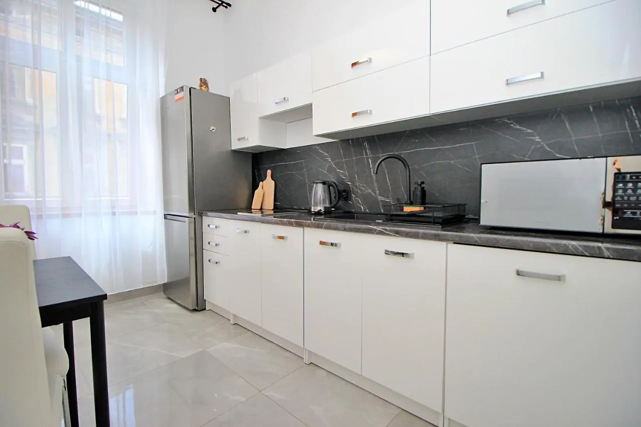 Apartamenty Lenart Краков Апартаменты