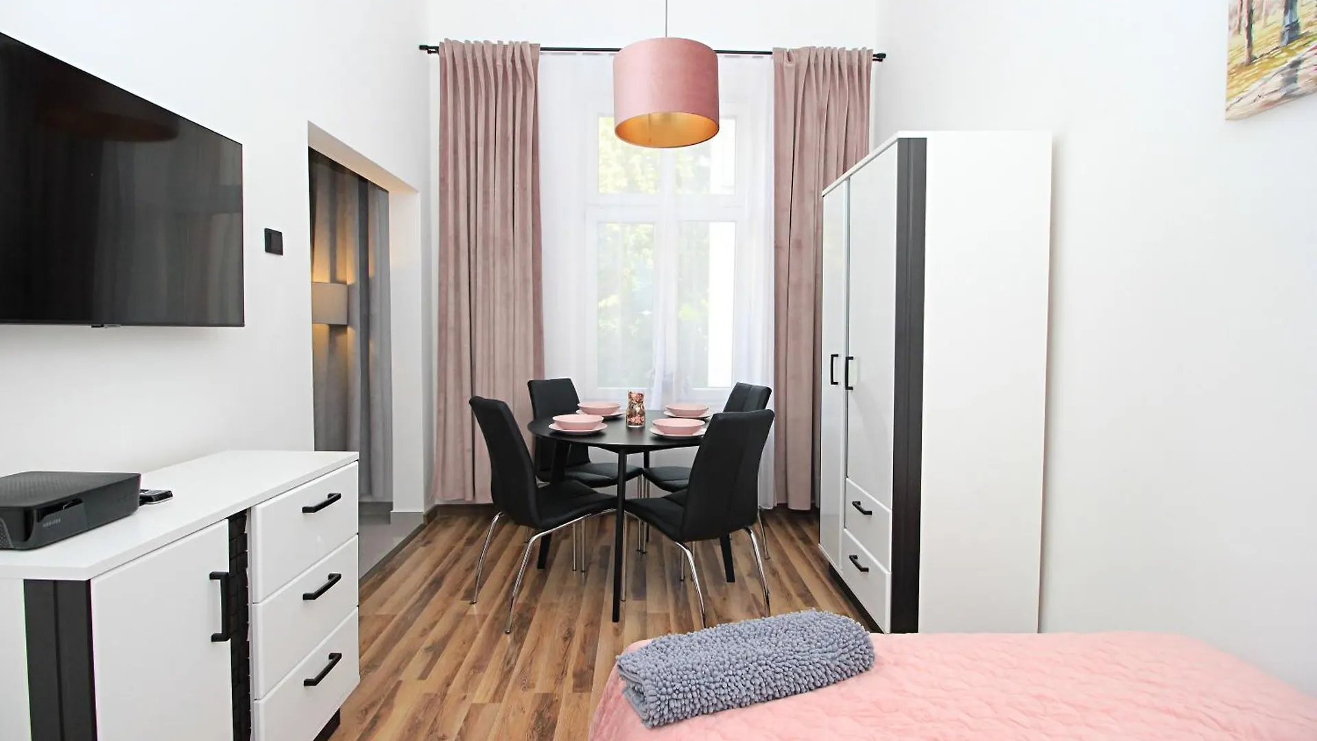 Apartamenty Lenart Краков Польша