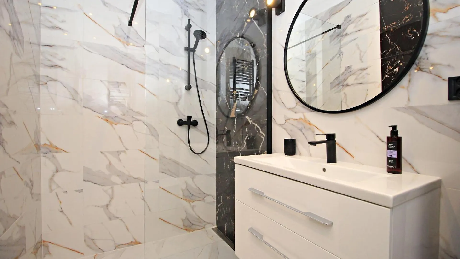 Apartamenty Lenart Краков