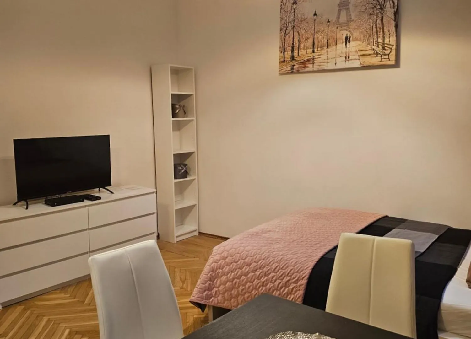 Apartamenty Lenart Краков 0*,  Польша